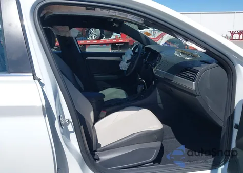 2020 Volkswagen Jetta 1.4T R-Line/1.4T S/1.4T Se z USA, uszkodzony, nr VIN 3VWC57BU0LM085847